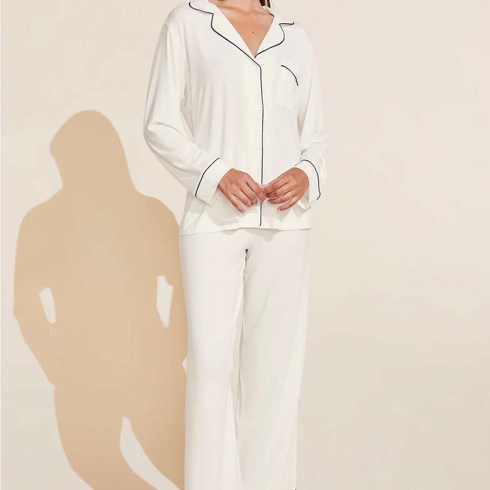 Women’s Eberjey Soft Modal Pajamas Long Sleeve and Long Pants Size Large